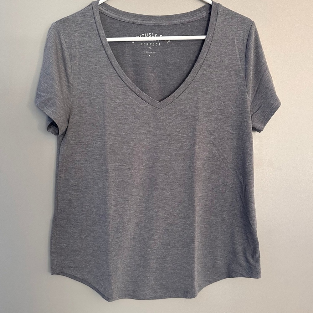 Gray V-Neck Women's Aeropostale Seriously Soft Perfect V Top medium